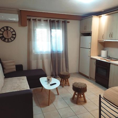 Apartment Near The Sea, Volos Exterior foto