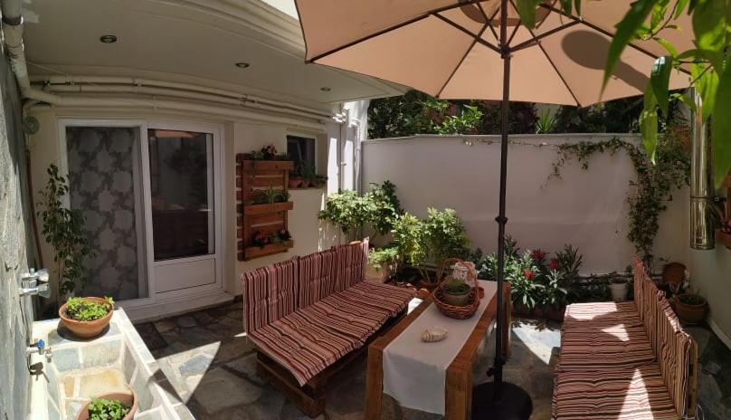 Apartment Near The Sea, Volos Exterior foto